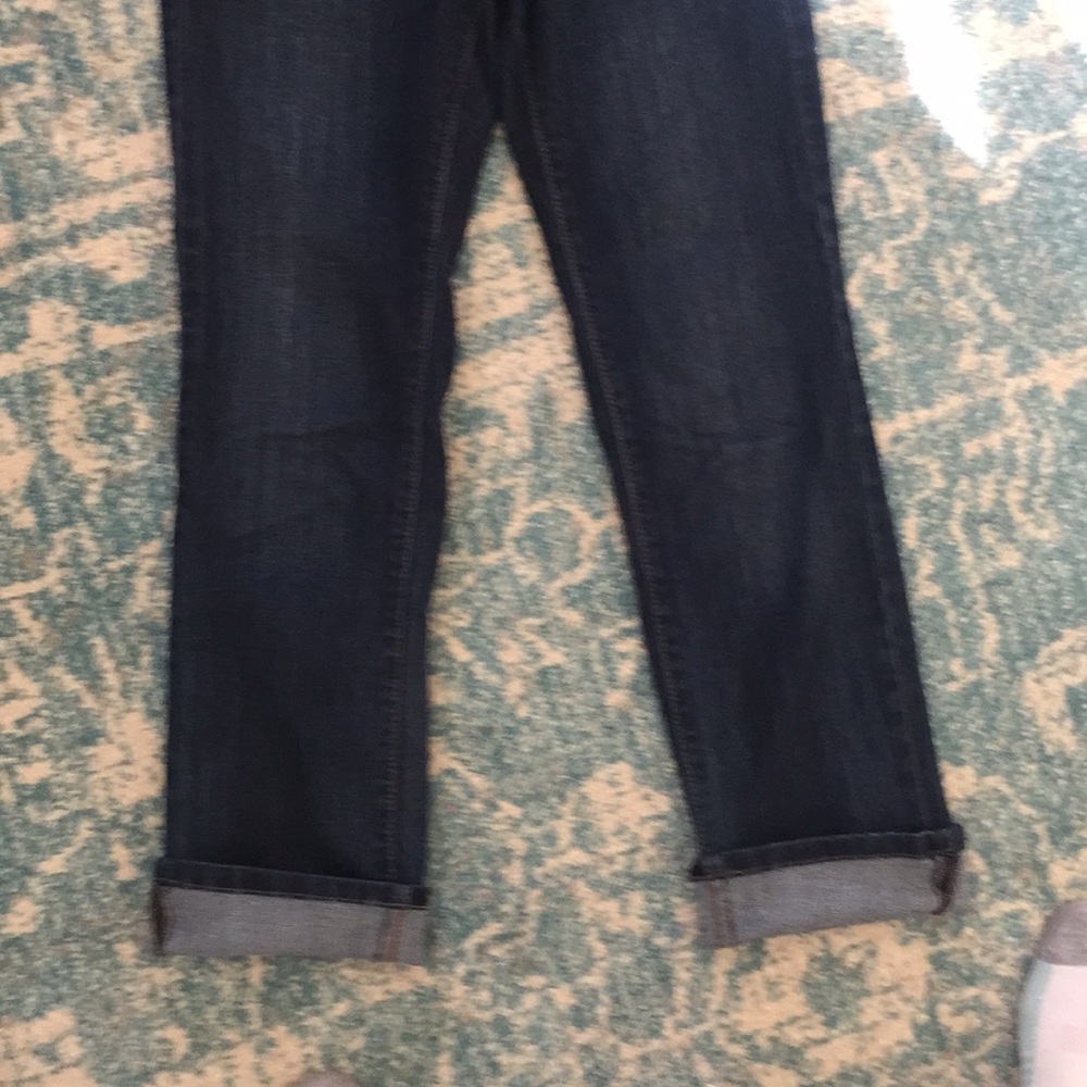 Capris - Picture 2 of 6